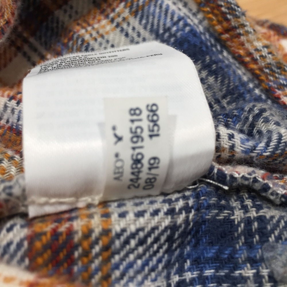 American Eagle Womens Flannel Shirt S Blue Orange Excellent Cropped Plaid Button - Picture 7 of 9